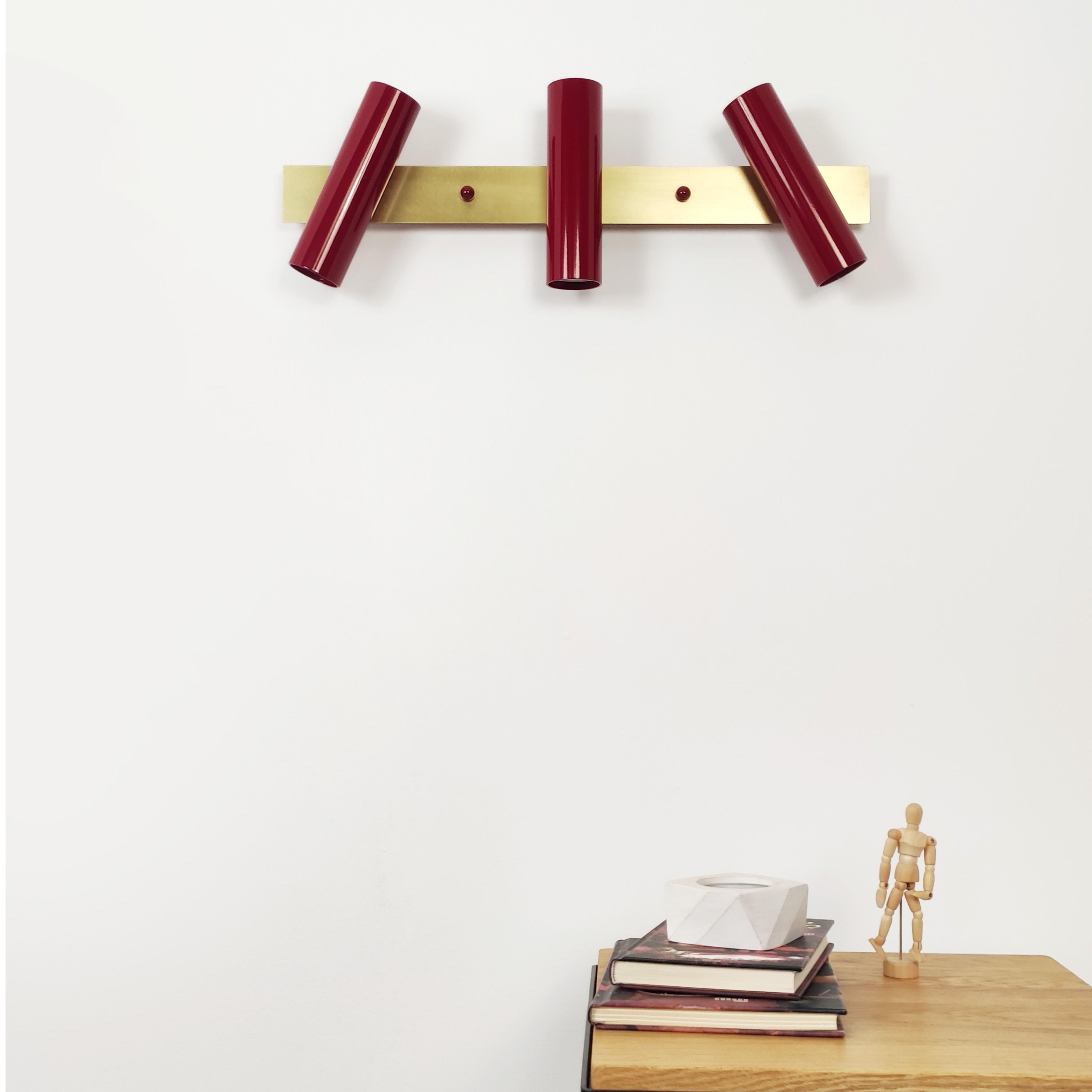 Настенный светильник с деталями Gaff Design из латуни для ванной Бургунди (BRASS12) - фото 3