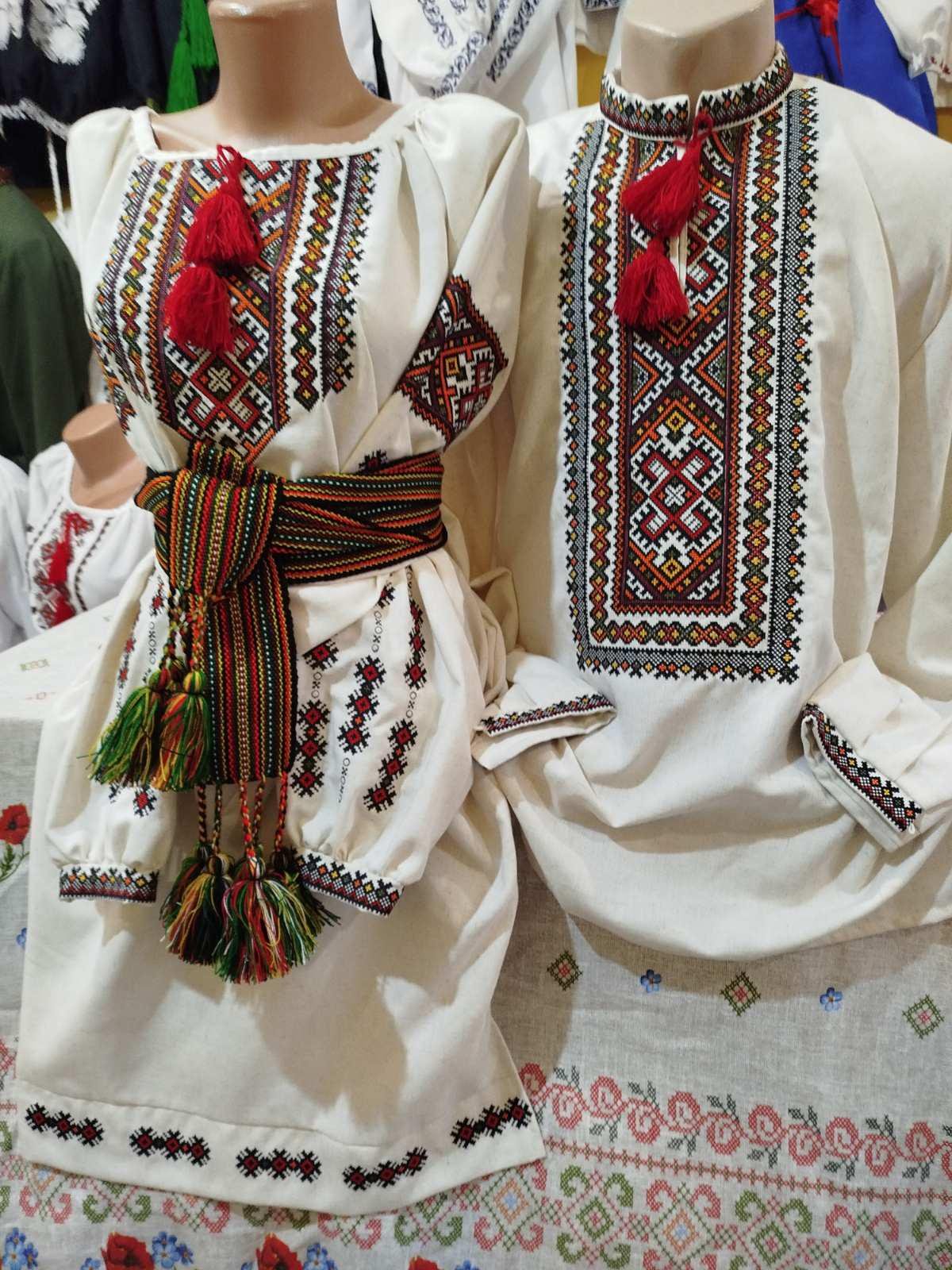 Комплект сукня та сорочка Гуцульський узір на льоні р. 46 Світло-бежевий