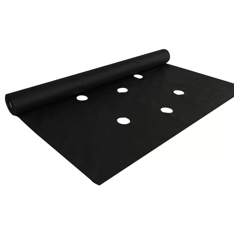 Агроволокно з перфорацією 3 отвори Agreen 50 г/м2 1,6х100 м Чорний (57811) - фото 4 Агроволокно з перфорацією 3 отвори Agreen 50 г/м2 1,6х100 м Чорний (57811) - фото 4