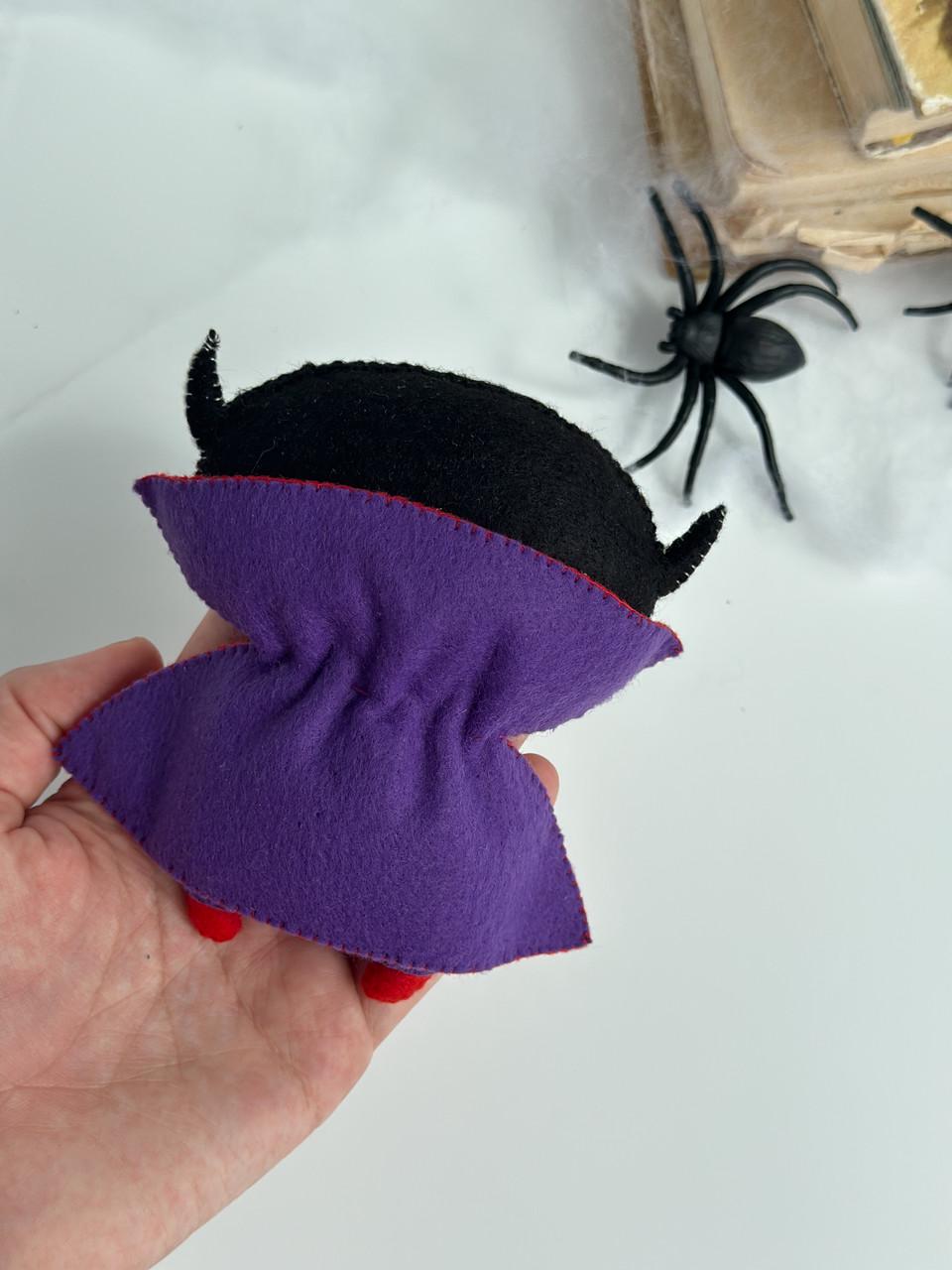 Игрушка Дракула с плащом Игрушка 12 см (29528467) - фото 3