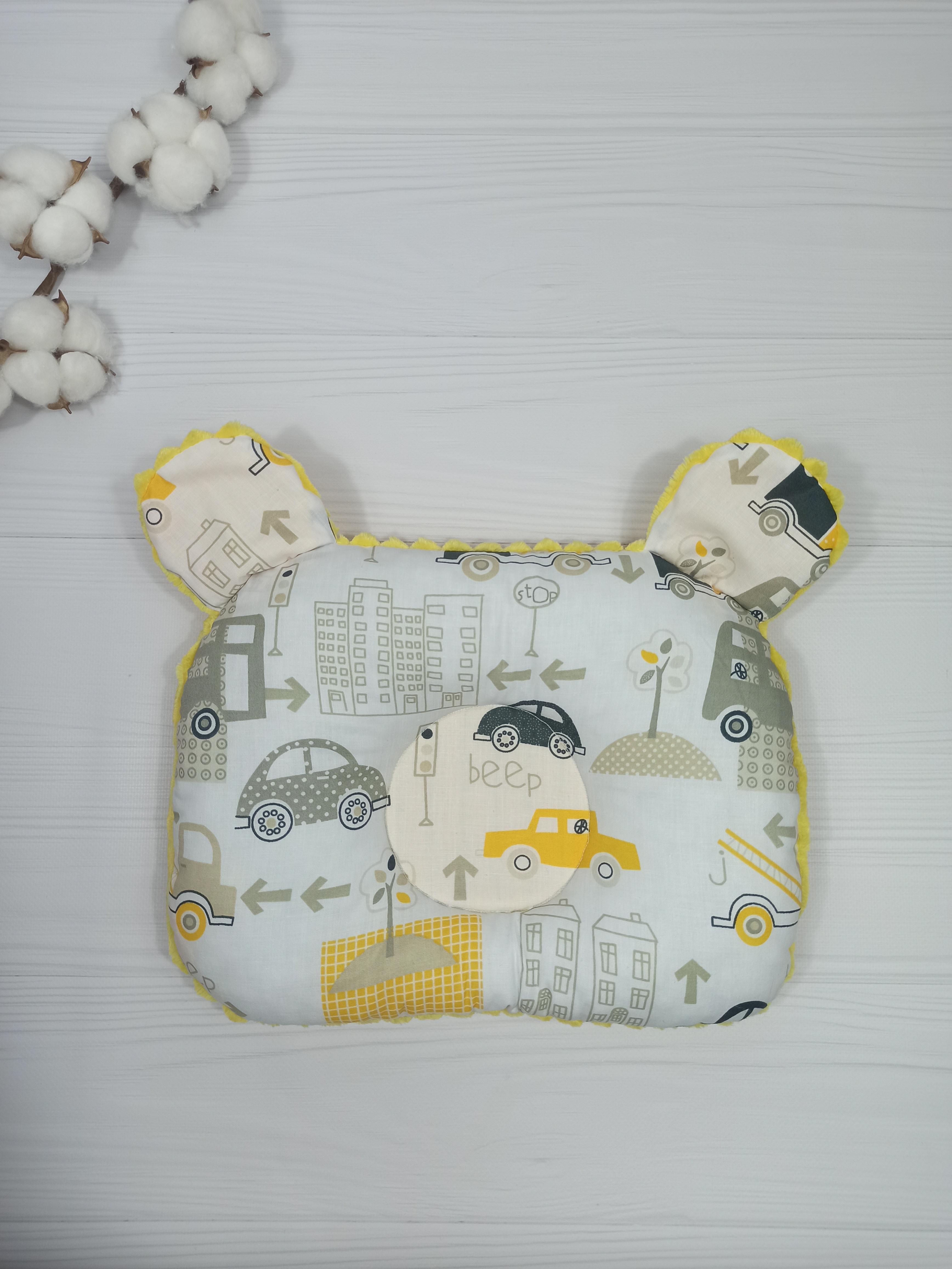 Подушка детская ортопедическая a.l.babybox Машины в городе желтый 24x32 см (PO 18167417)