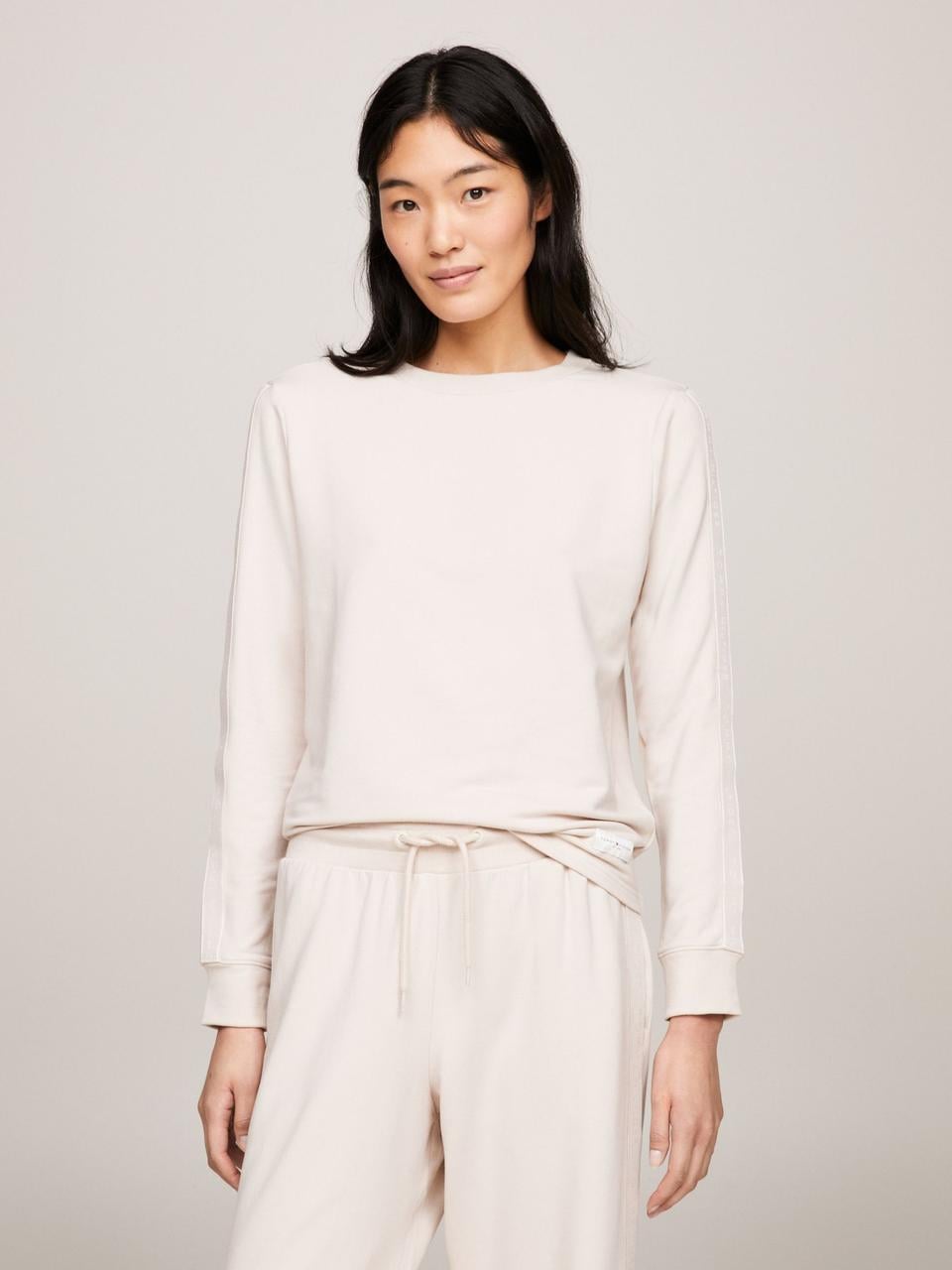 Лонгслив женский Tommy Hilfiger Track M Бежевый (4923445419)