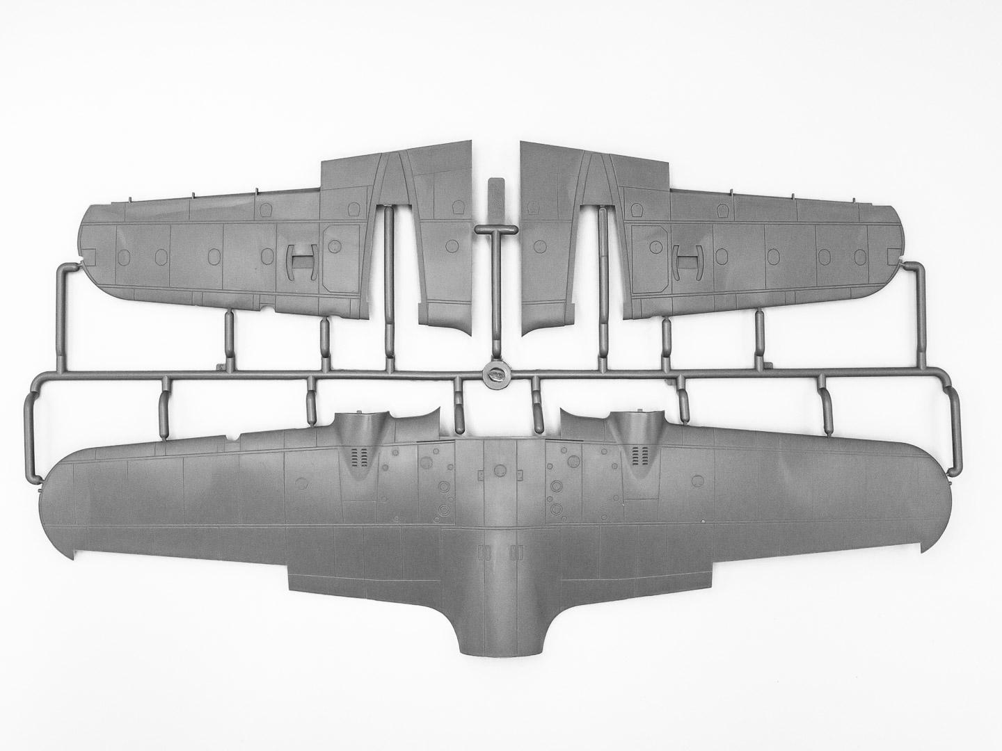 Збірна модель ICM Do 215 B-4 німецький літак-розвідник 2 Світової війни (48241) - фото 4