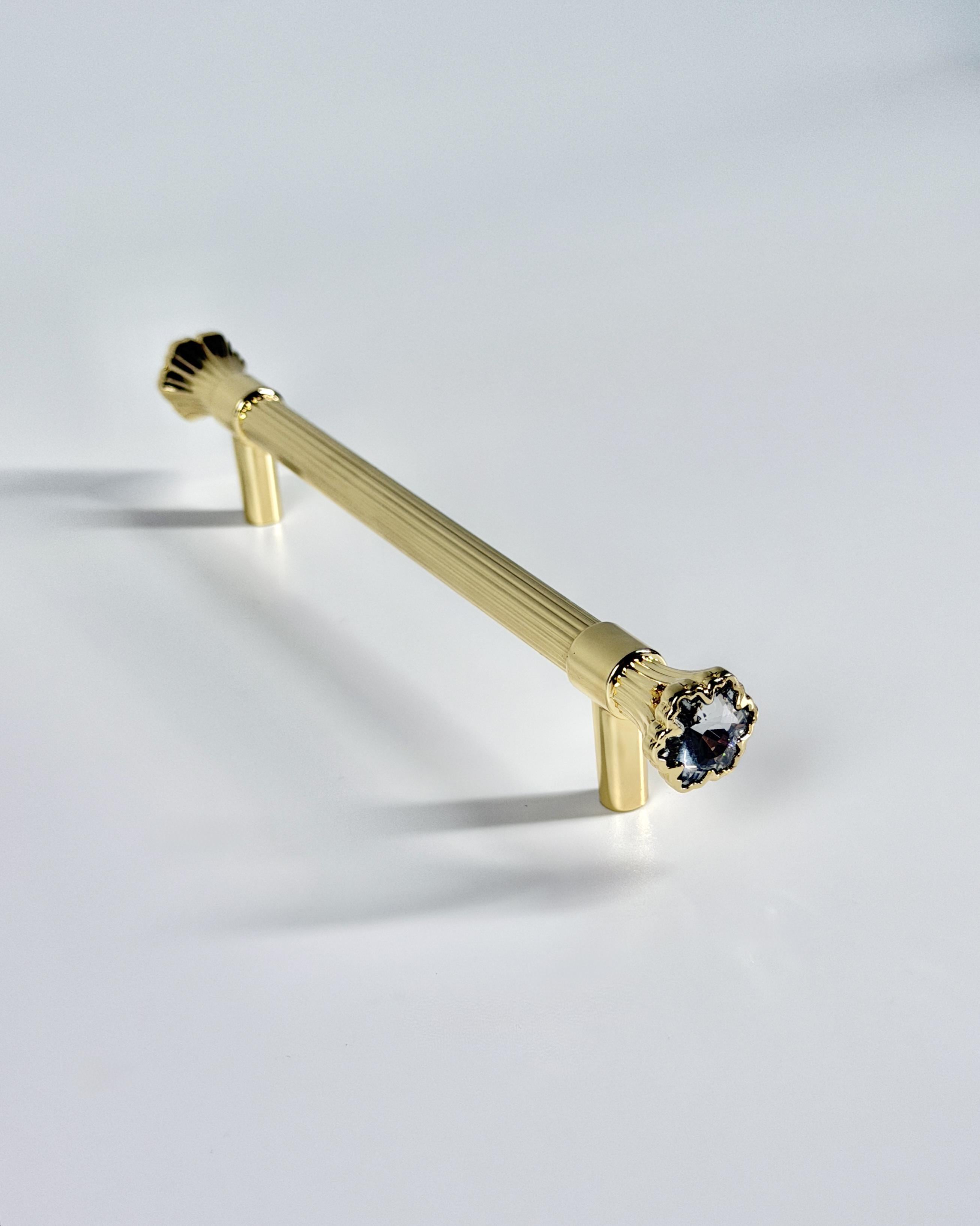 Мебельная ручка Crystal Bloom Gold 128 (GO8CBG12828)