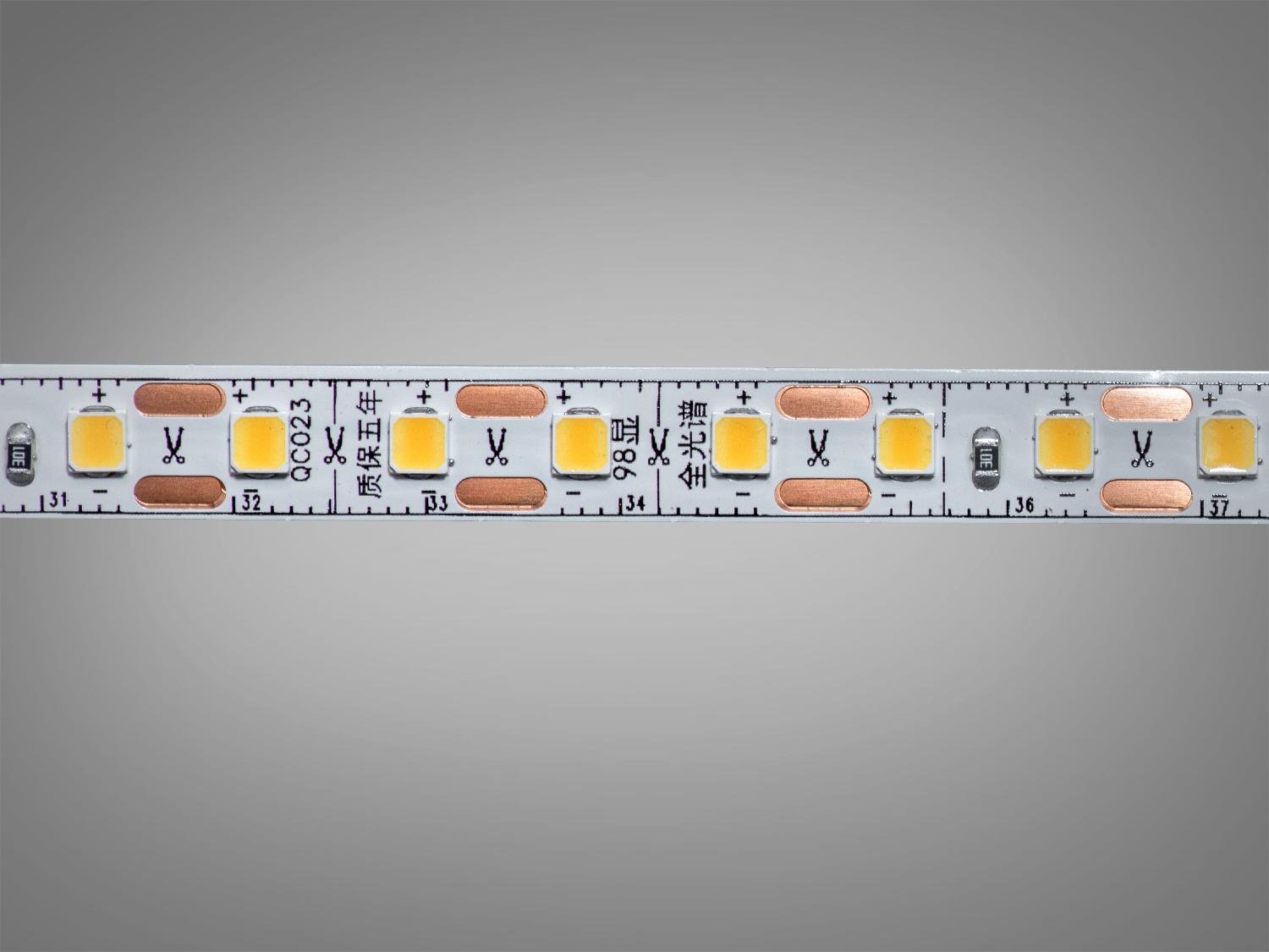 Світлодіодна стрічка 24 В 120 діодів на метр 8 мм Нейтральний білий (P24-2835-120-NW-20-8) - фото 3 Світлодіодна стрічка 24 В 120 діодів на метр 8 мм Нейтральний білий (P24-2835-120-NW-20-8) - фото 3