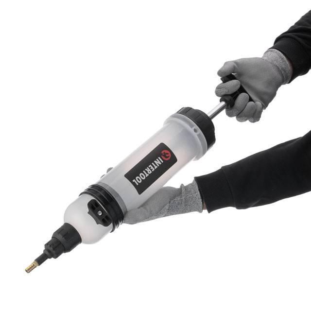 Шприц Intertool AT-3072 для технических жидкостей 1,5 л - фото 2 Шприц Intertool AT-3072 для технических жидкостей 1,5 л - фото 2