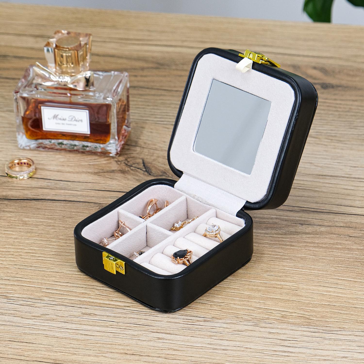 Шкатулка для украшений Гранд Презент с зеркалом 10х10х5 см Черный (JZ-004-5)