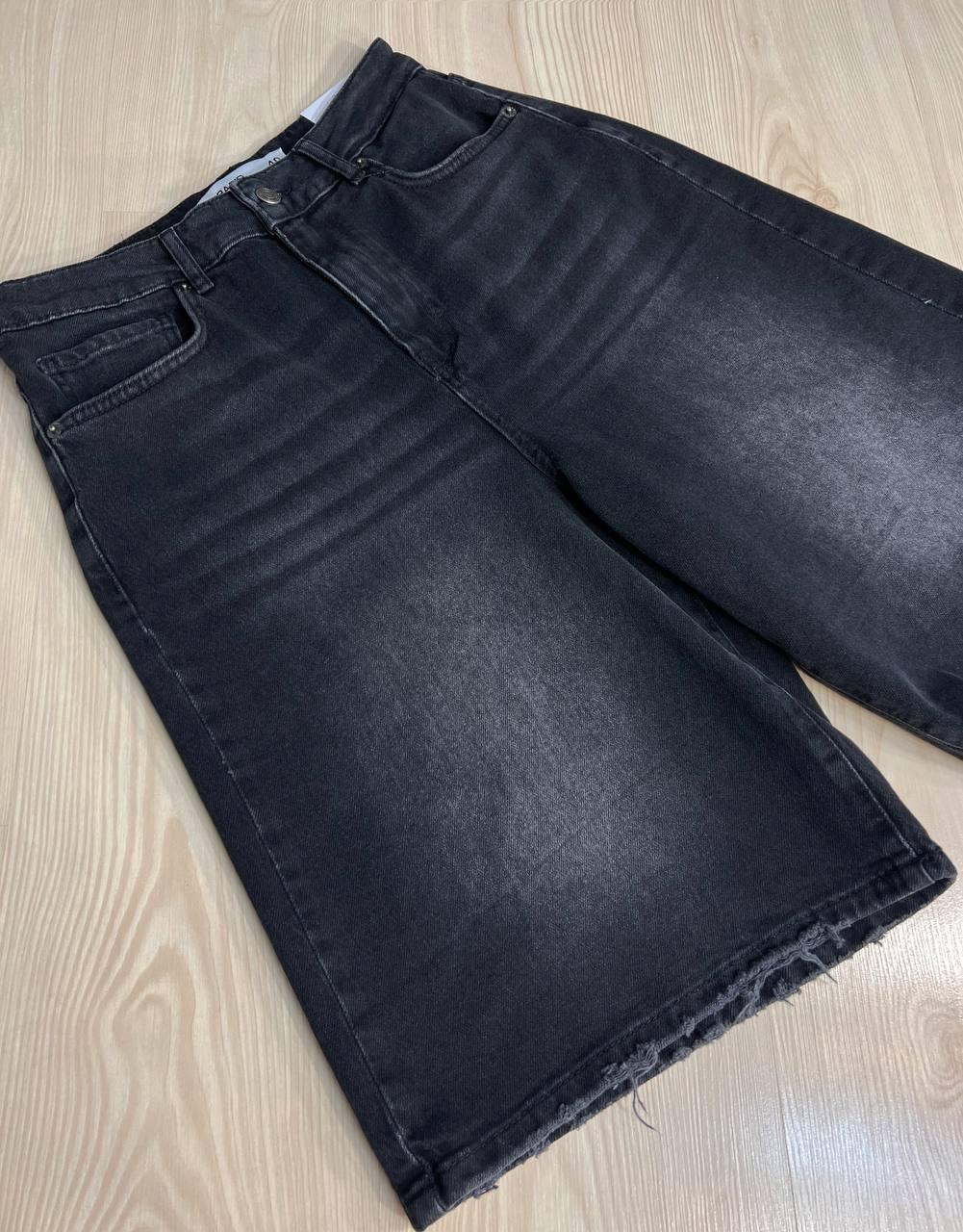 Шорты женские джинсовые Zeo Basic 4869 бермуды большие р. 44 Черный (4280) - фото 3 Шорты женские джинсовые Zeo Basic 4869 бермуды большие р. 44 Черный (4280) - фото 3