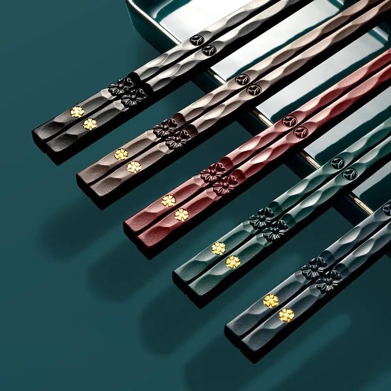 Набор палочек для суши пластиковые многоразовые антискользящие 5 пар Разноцветный (D-0077) - фото 2 Набор палочек для суши пластиковые многоразовые антискользящие 5 пар Разноцветный (D-0077) - фото 2