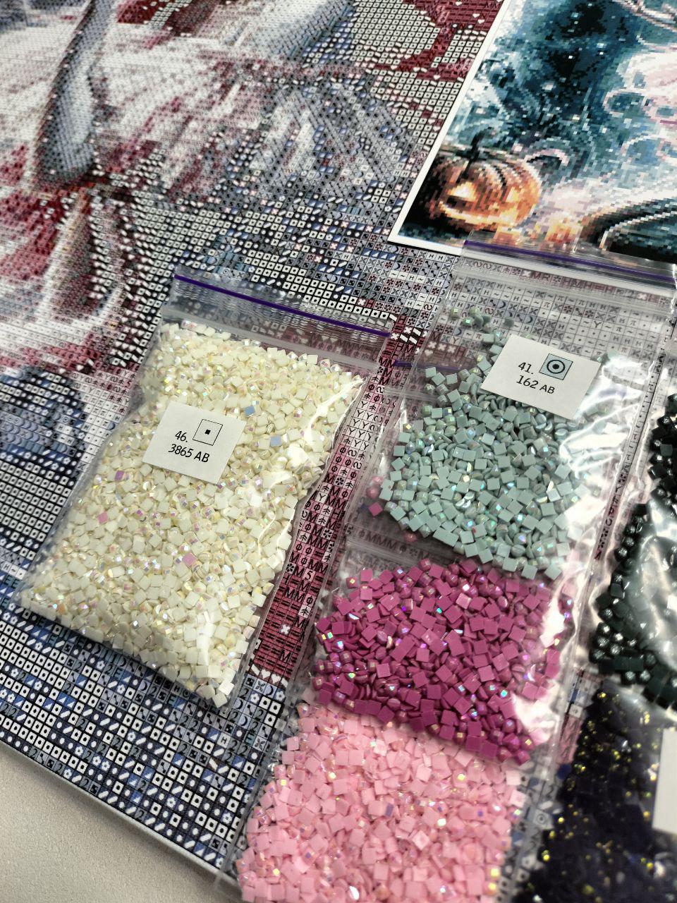 Алмазная мозаика АлМазка Чары квадратные алмазы на подрамнике 40x50 см (АлМ-296) - фото 6