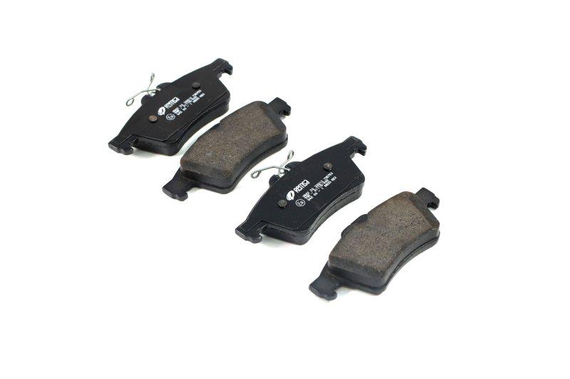 Колодки тормозные дисковые Audi A4 1.8-2.5 -04 A6 -05 Volkswagen Golf II-III -98 Passat -00 задние (0263.74 Remsa)