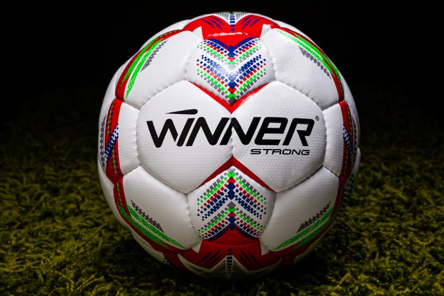 Мяч футбольный Winner STRONG (8255820)