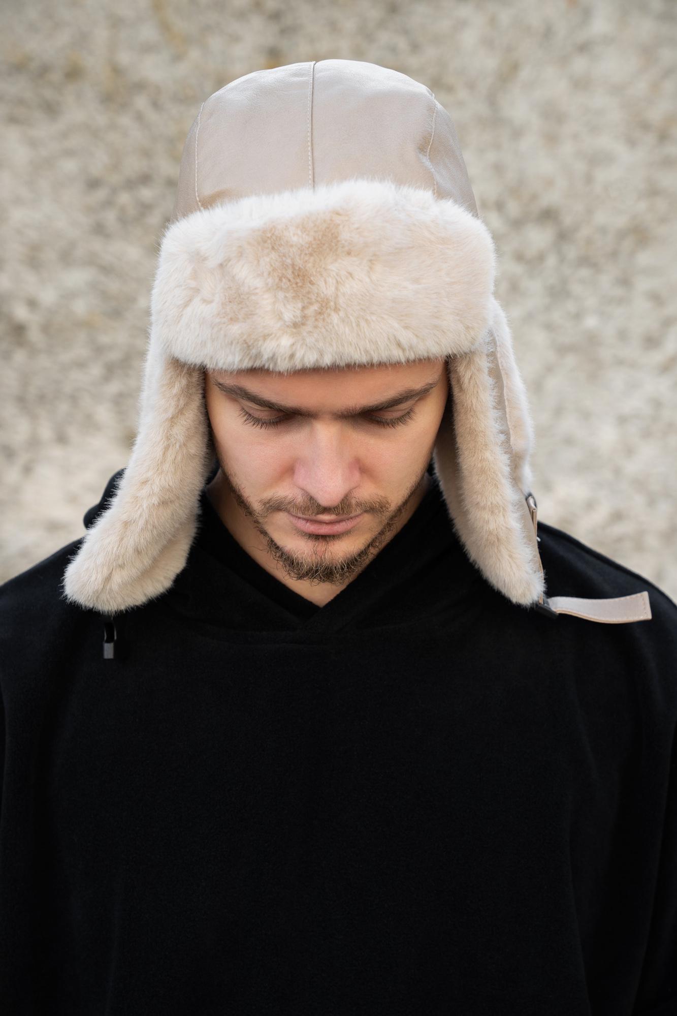 Шапка вушанка Without Brand Galaxy Beige (8055937)