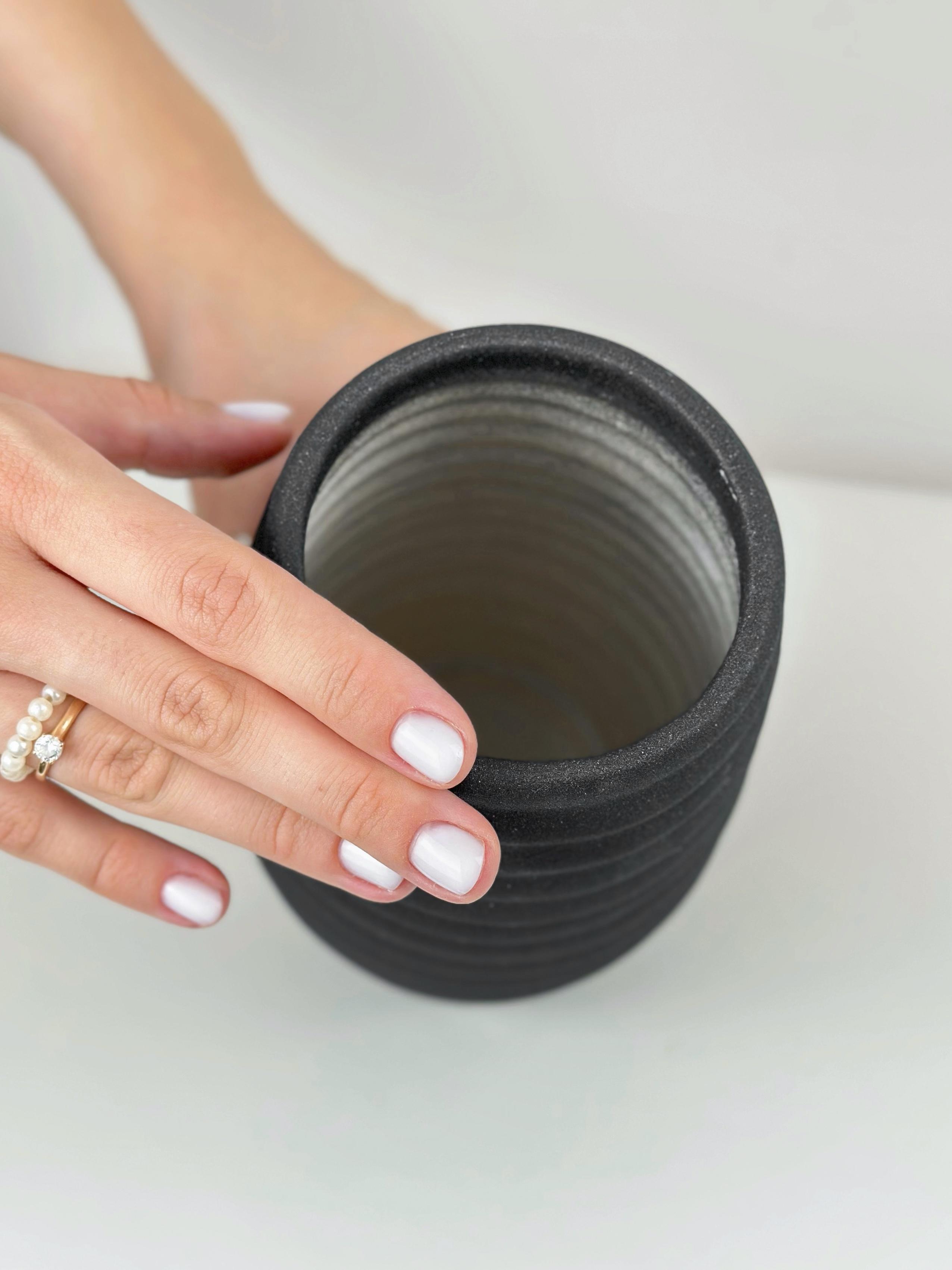 Ваза для квітів та декору глиняна керамічна Вулик 20 см Чорний (4001-6) - фото 3