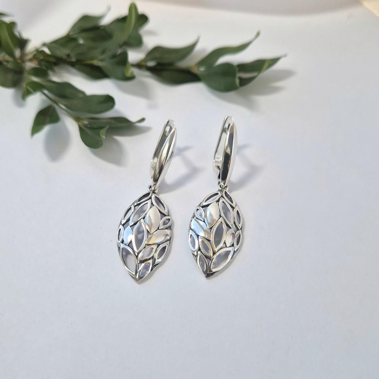 Серьги с подвеской без камней серебро 925 пробы черненное 5,00 г (2323с)