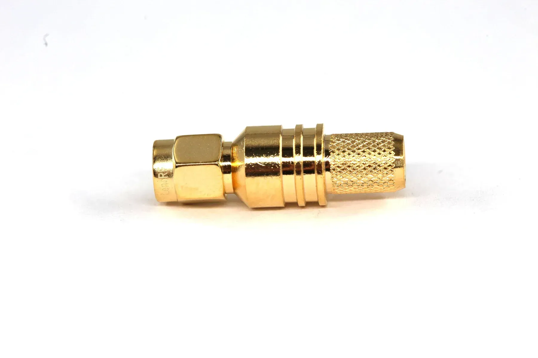 Разъем SMA-male plug прямой под обжимной для кабеля LMR300 Золотой (3.01.334)