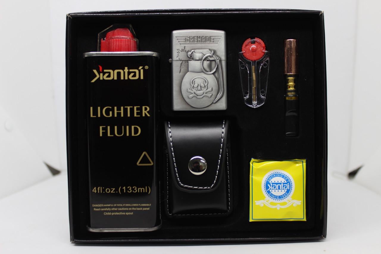 Подарочный набор ZIPPO с бензиновой зажигалкой Граната 015 (2729770104) Подарочный набор ZIPPO с бензиновой зажигалкой Граната 015 (2729770104)