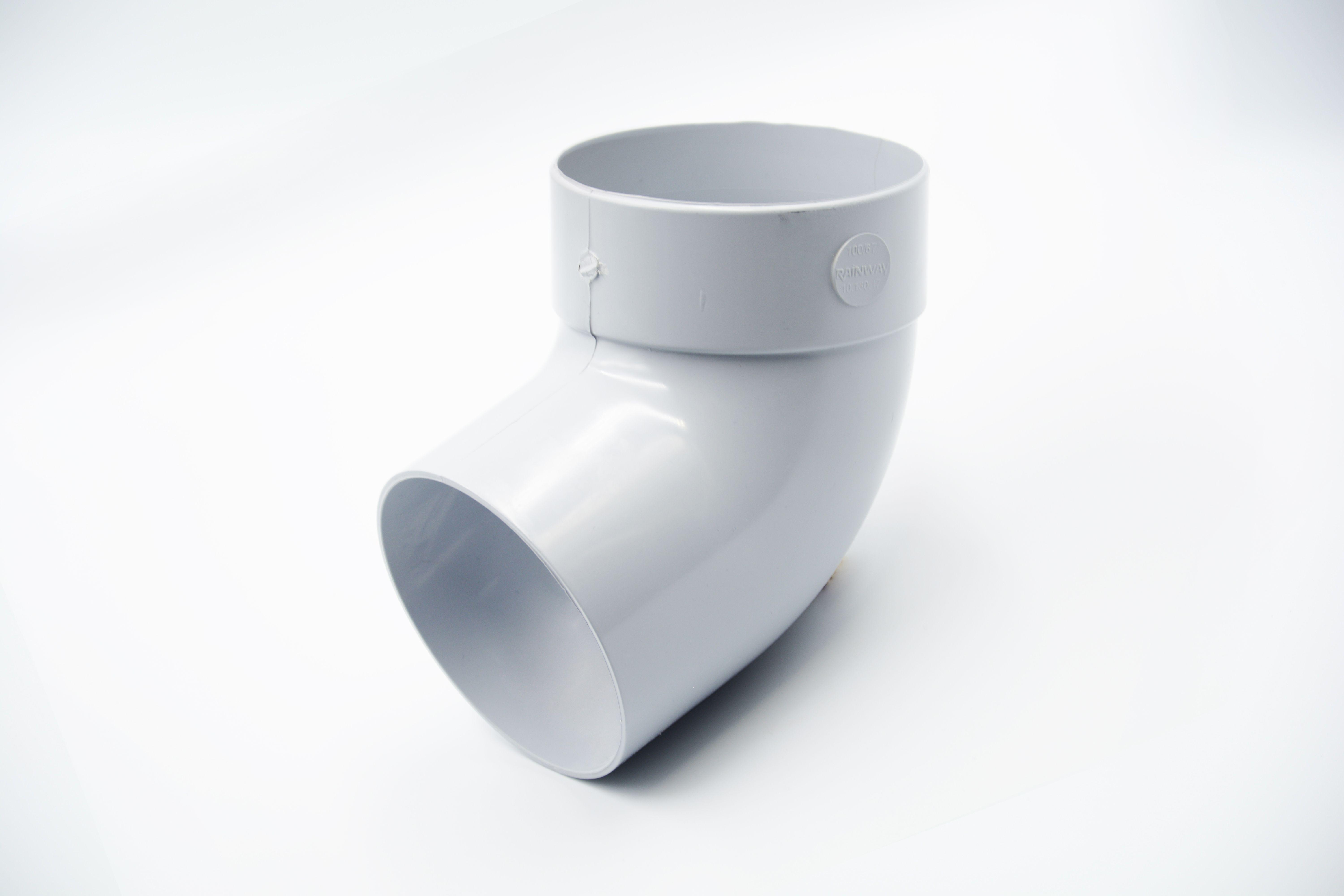 Відвід труби одномуфтовий RAINWAY 67° D 100 мм Сірий RAL 7040 (10.130.17.005.RW)