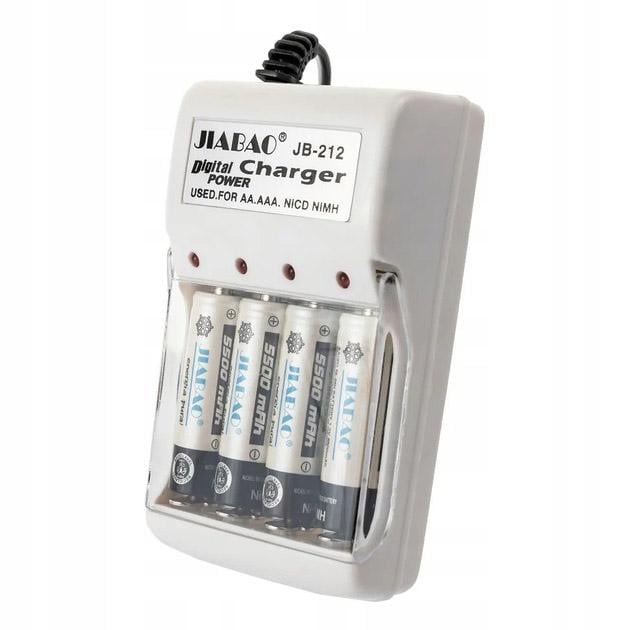 Зарядний пристрій для акумуляторів АА та ААА Jiabao JB-212 + 4 акумулятори ААА Зарядний пристрій для акумуляторів АА та ААА Jiabao JB-212 + 4 акумулятори ААА