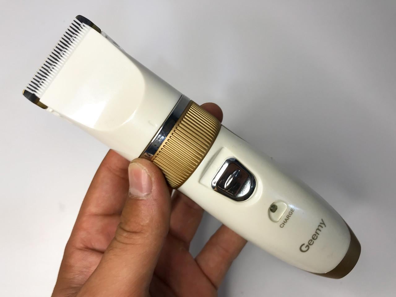 Керамическая стрижка Pro Gemei GM 6001 5 W с двумя съемными аккумуляторами - фото 5