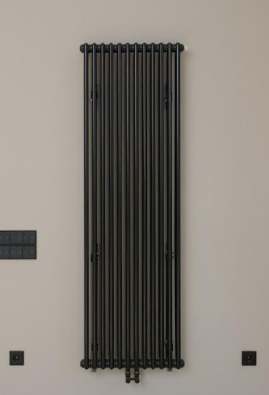 Радиатор трубчатый Cordivari ARDESIA COL.2 EL.10 460x2000 AS9 нижнее подключение F04 Grigio Grafite/Graphite Grey (38121995)