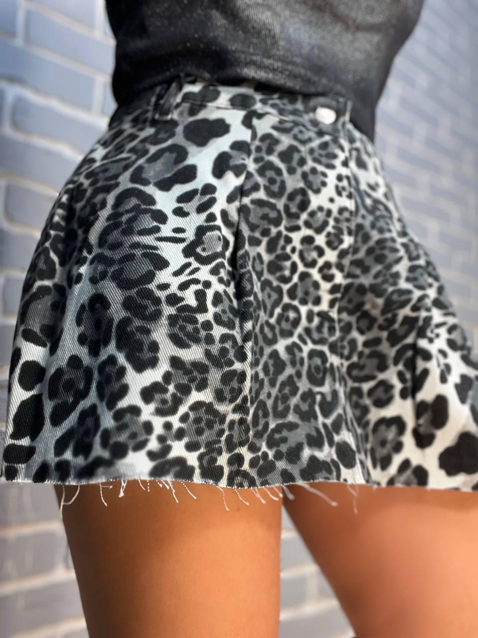 Шорты-юбка джинс Its Basic 287-38 с леопардовым принтом короткие р. 36 Черный (2282) - фото 3 Шорты-юбка джинс Its Basic 287-38 с леопардовым принтом короткие р. 36 Черный (2282) - фото 3