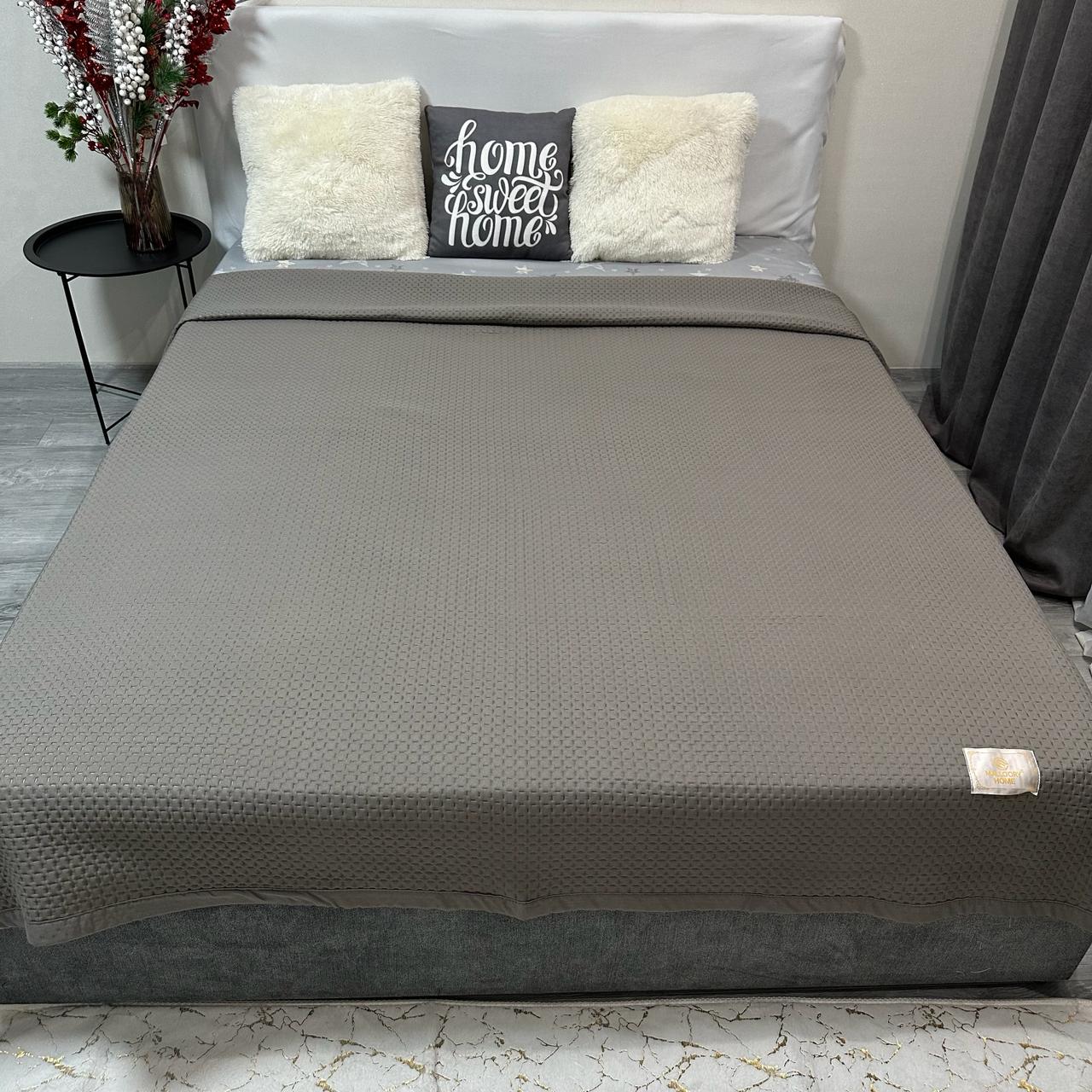 Покрывало на кровать евро 200x230 см Графитовый (28796086) - фото 1 Покрывало на кровать евро 200x230 см Графитовый (28796086) - фото 1