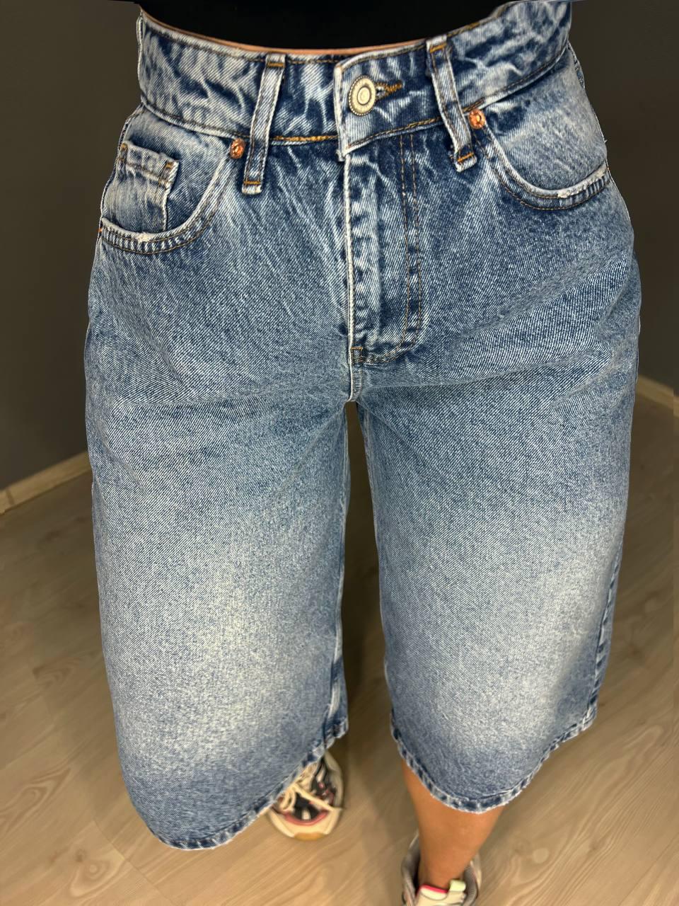 Шорты женские джинсовые Mikaletta 9713 бермуды длинные р. 25 Светло-синий (4273) - фото 8