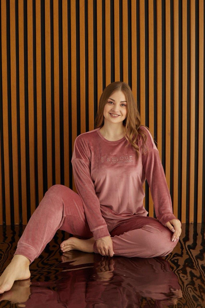 Пижама-костюм женская из велюра 4XL Темная пудра (PJ4220-11) - фото 4 Пижама-костюм женская из велюра 4XL Темная пудра (PJ4220-11) - фото 4