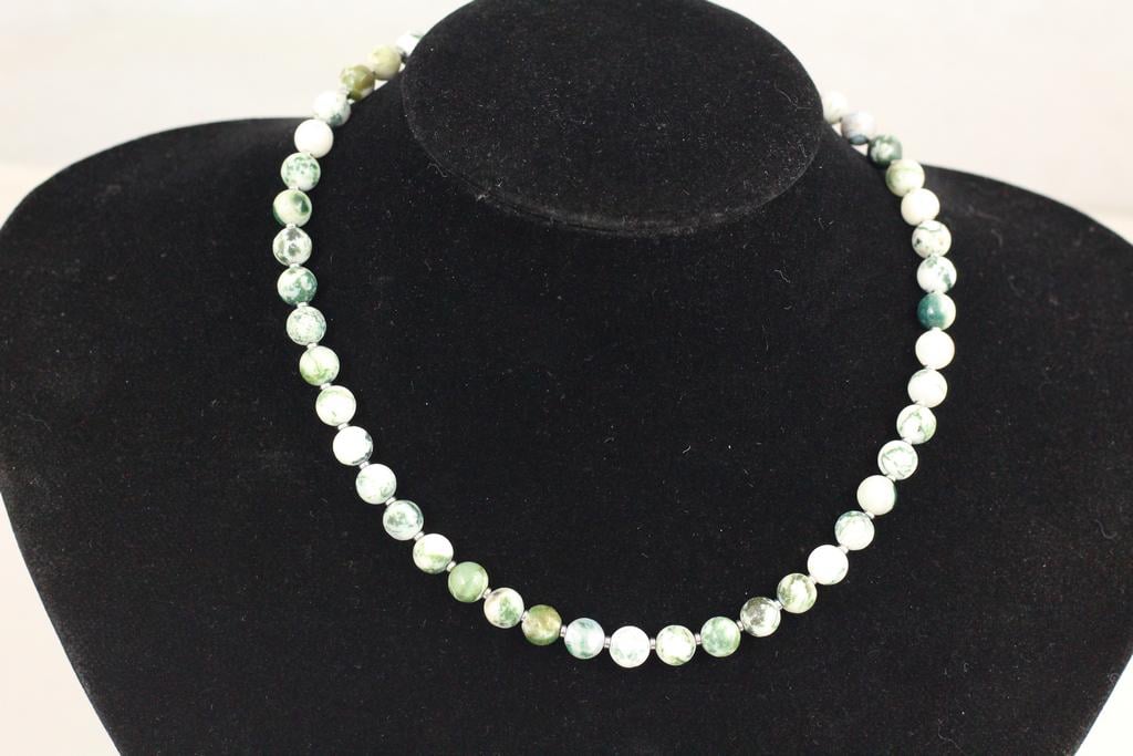 Ожерелье из агата мохового 45 см 8 мм Серебристый (33967760)