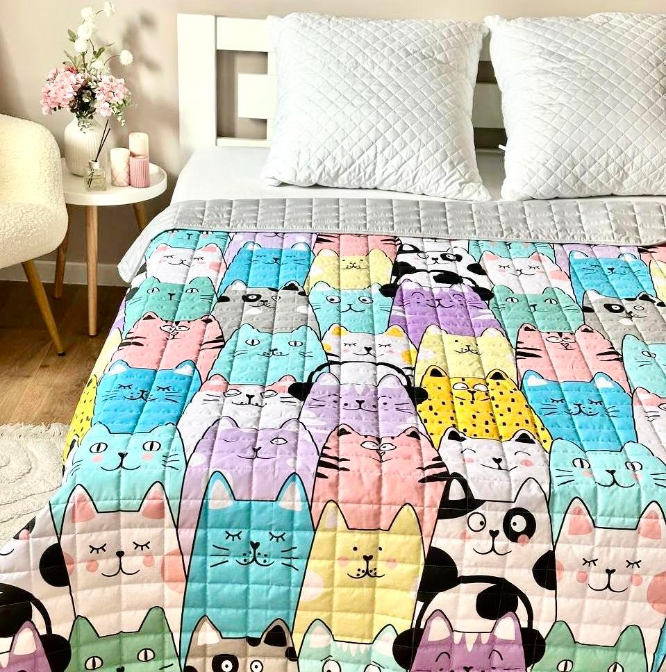 Одеяло-покрывало детское Кошки двустороннее из хлопка 150x210 см (26293493) Одеяло-покрывало детское Кошки двустороннее из хлопка 150x210 см (26293493)