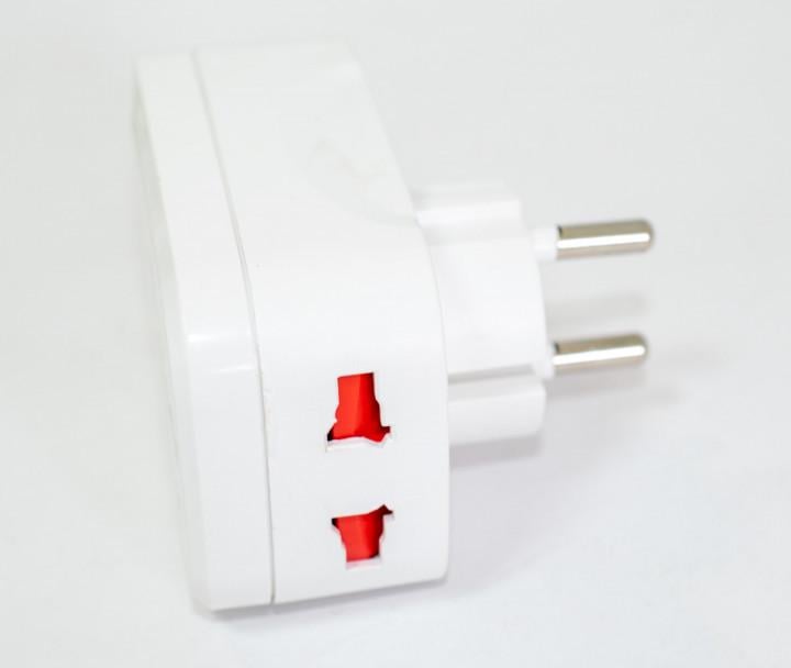 Сетевой разветвитель тройник Travel Adaptor 823 c 2 USB 7043 13A White - фото 2