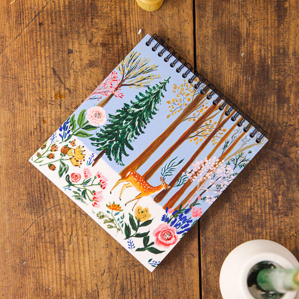 Скетчбук для ескізів та замальовок Олень в лісі 16,7х18 см 45 аркушів (BDK_26NY015)