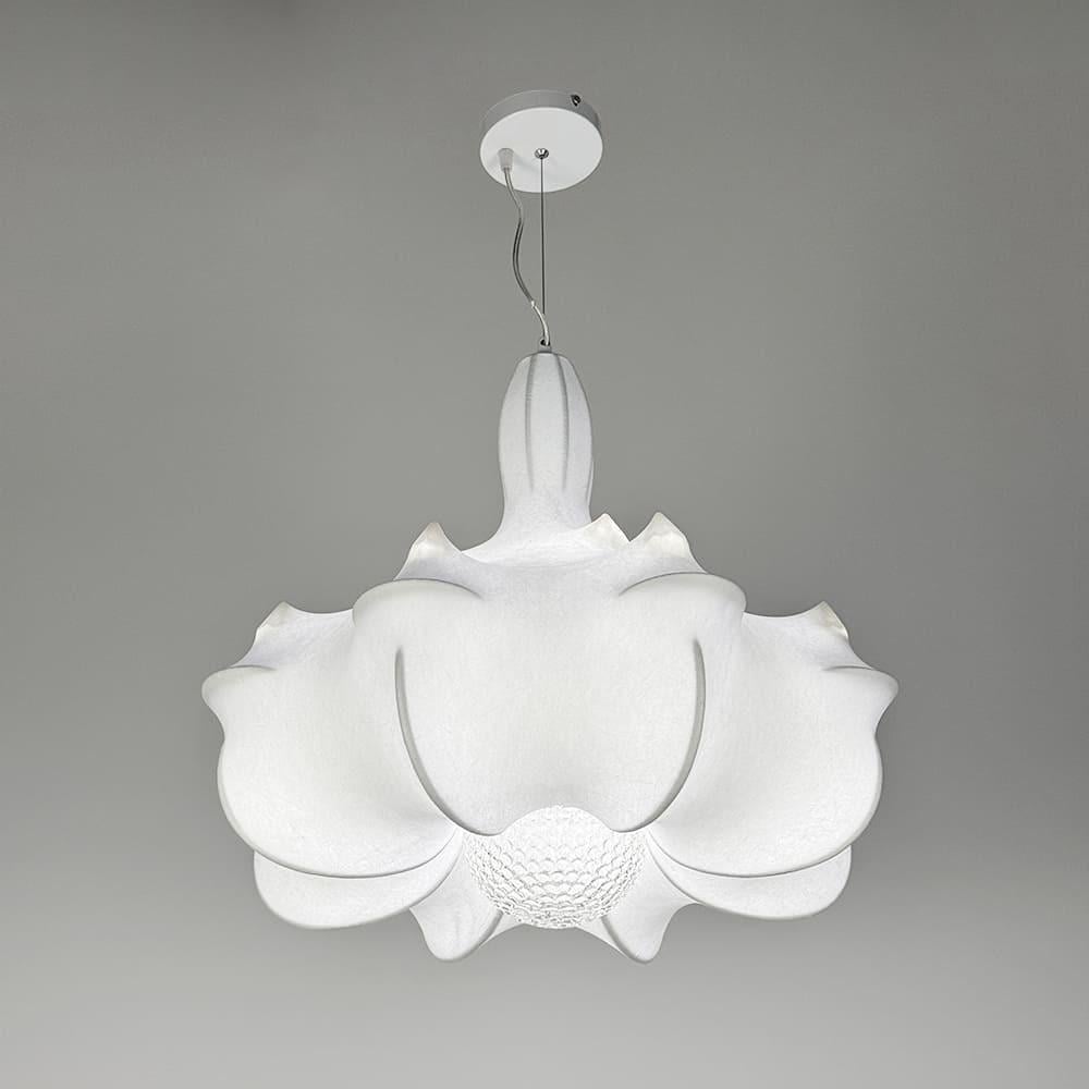 Люстра с белым фигурным абажуром 55х60 см (PLP03-600)