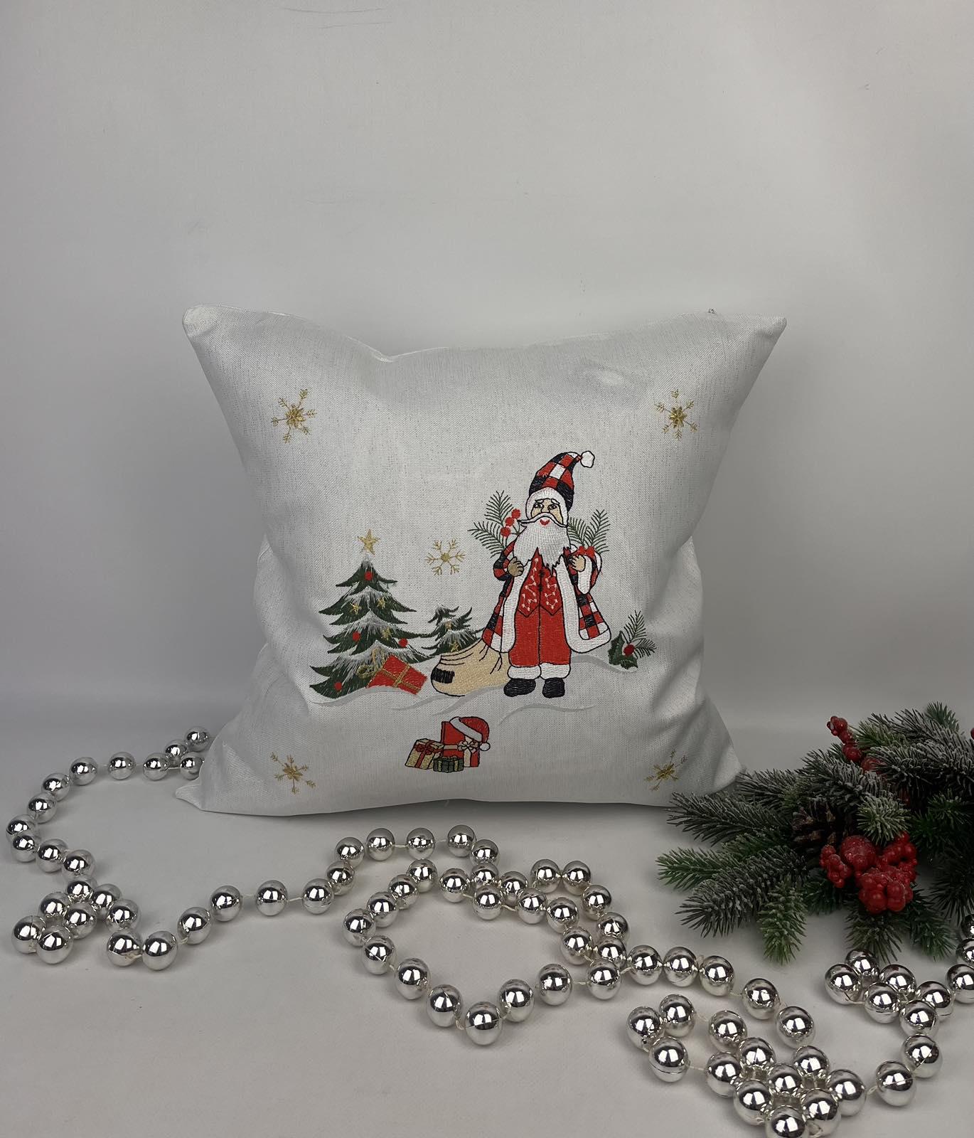 Наволочка новогодняя Santa 45х45 см White (CN36786)