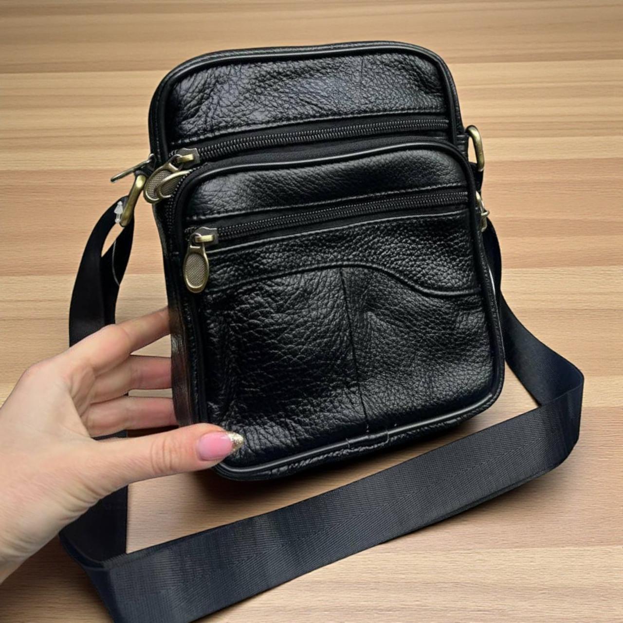 Сумка мессенджер кожаная мужская через плечо из натуральной кожи 17х22 см Черный (2748409949) - фото 2 Сумка мессенджер кожаная мужская через плечо из натуральной кожи 17х22 см Черный (2748409949) - фото 2