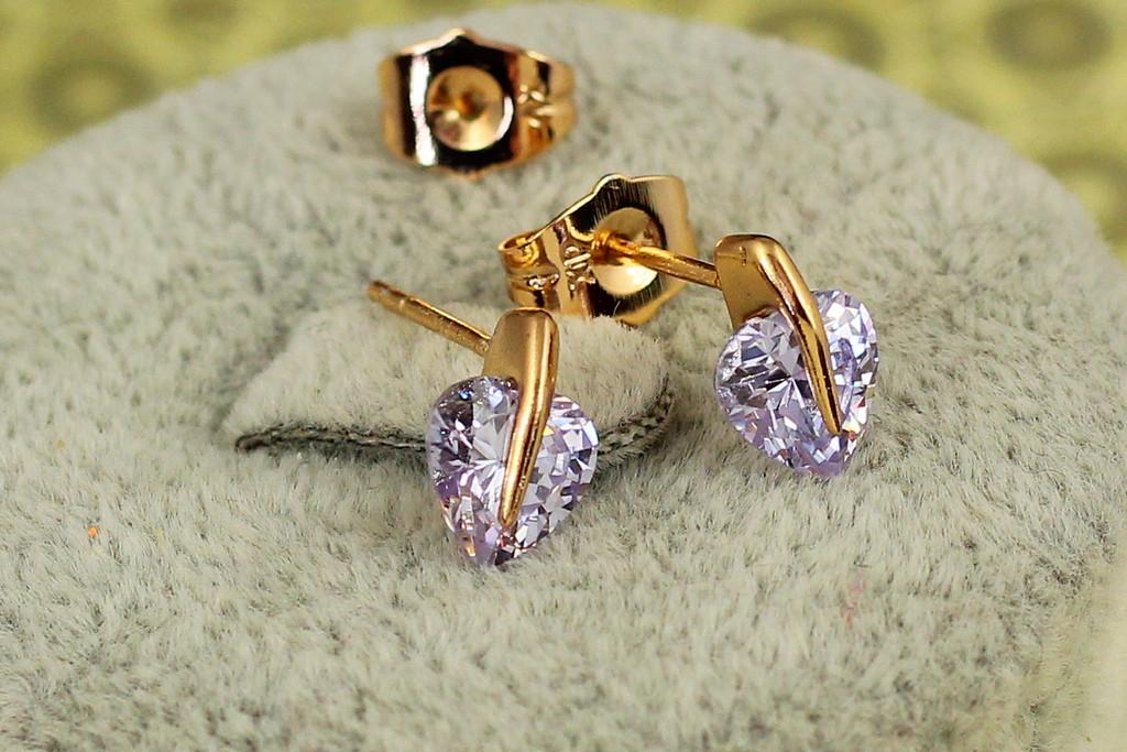 Серьги гвоздики Xuping Jewelry Лиловый фианит в форме сердечка 10 мм Золотистый