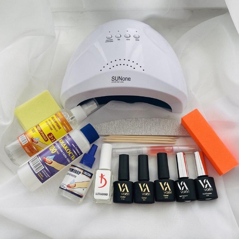 Набір для манікюру Valeri з рідинами Фурман та лампою Sun One Набір для манікюру Valeri з рідинами Фурман та лампою Sun One