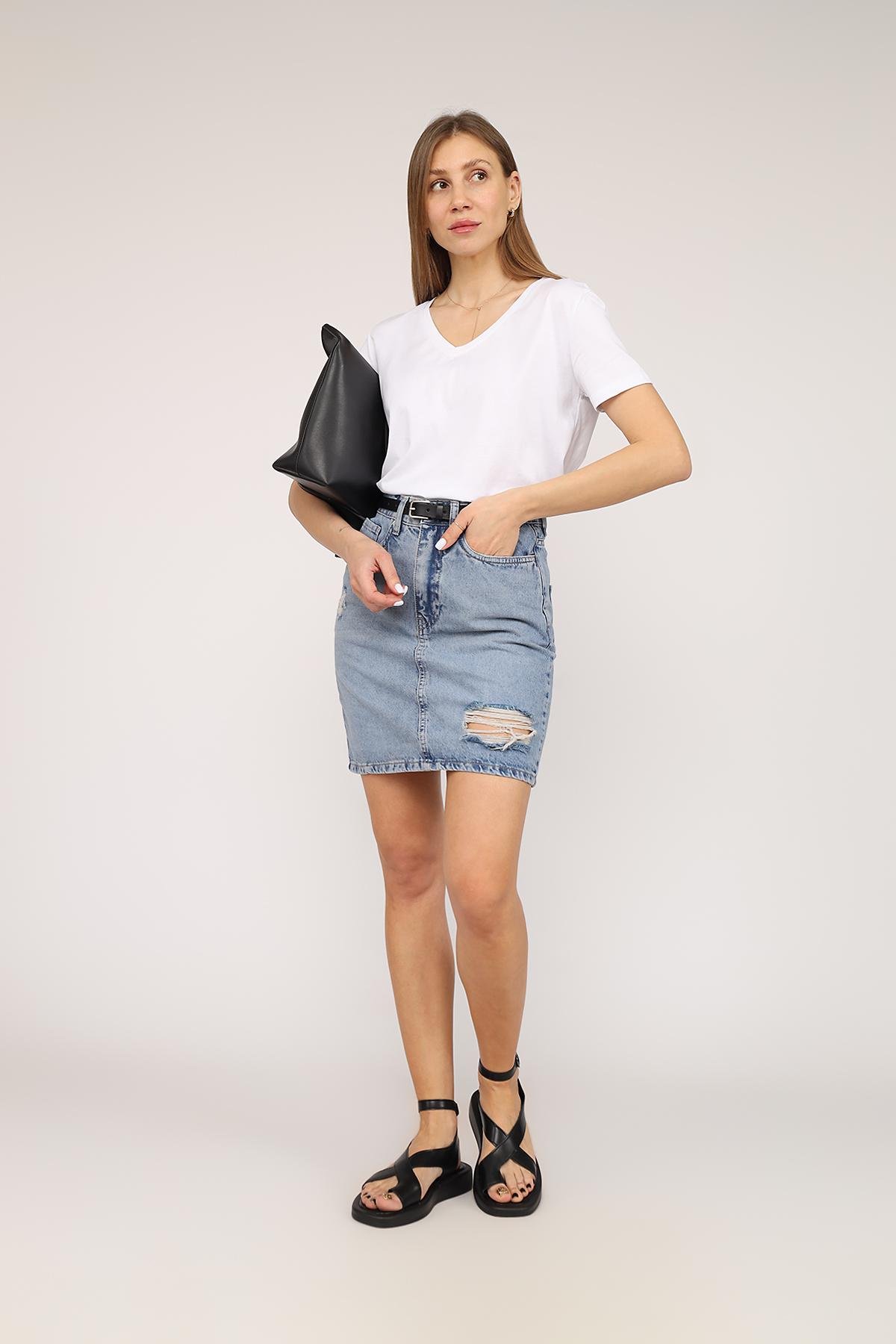 Футболка женская ЦБ-00270852 с коротким рукавом р. 48 Белый (SKT001047357)