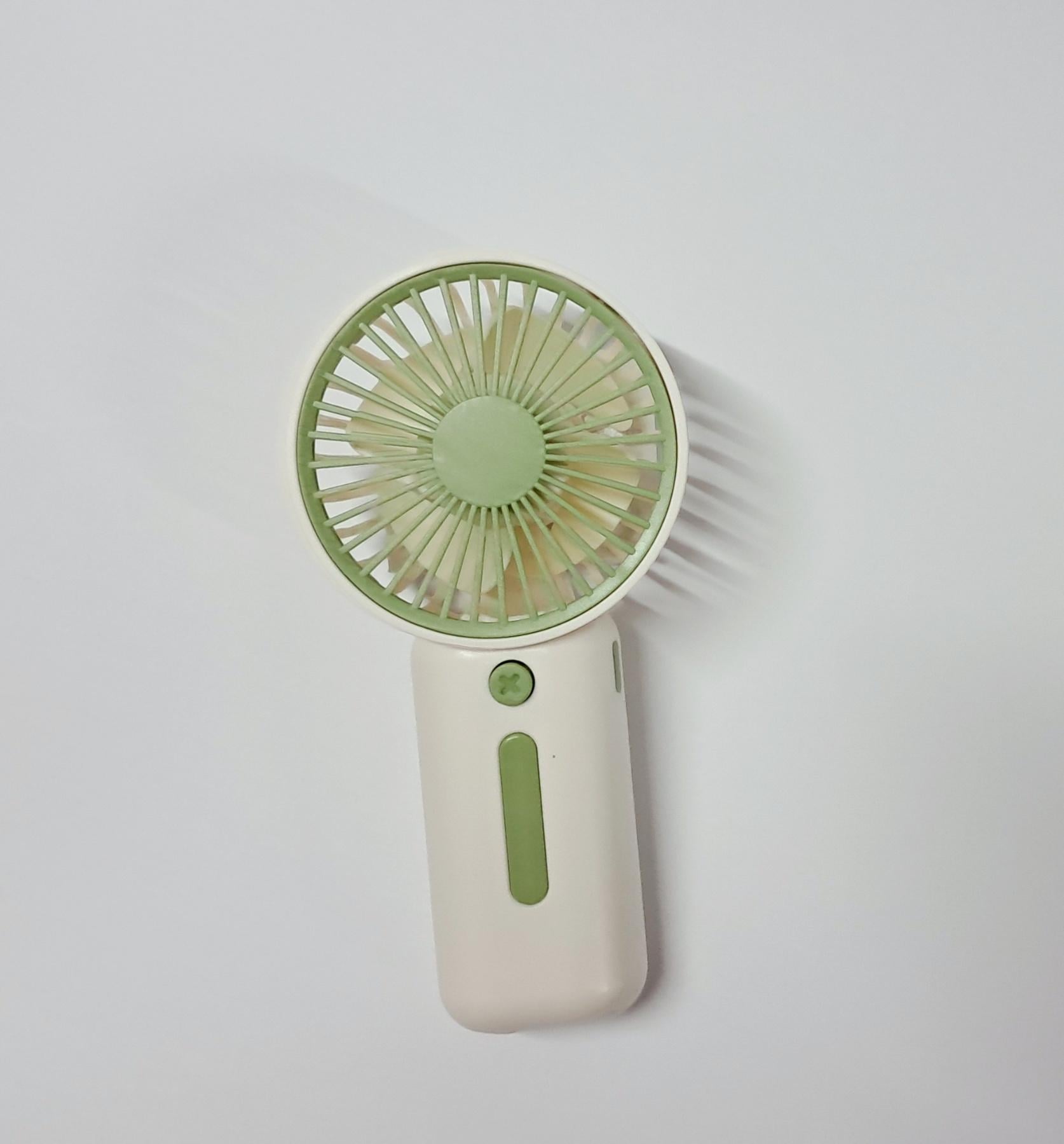 Вентилятор от 2 батарей ААА Зеленый (WF-20323)