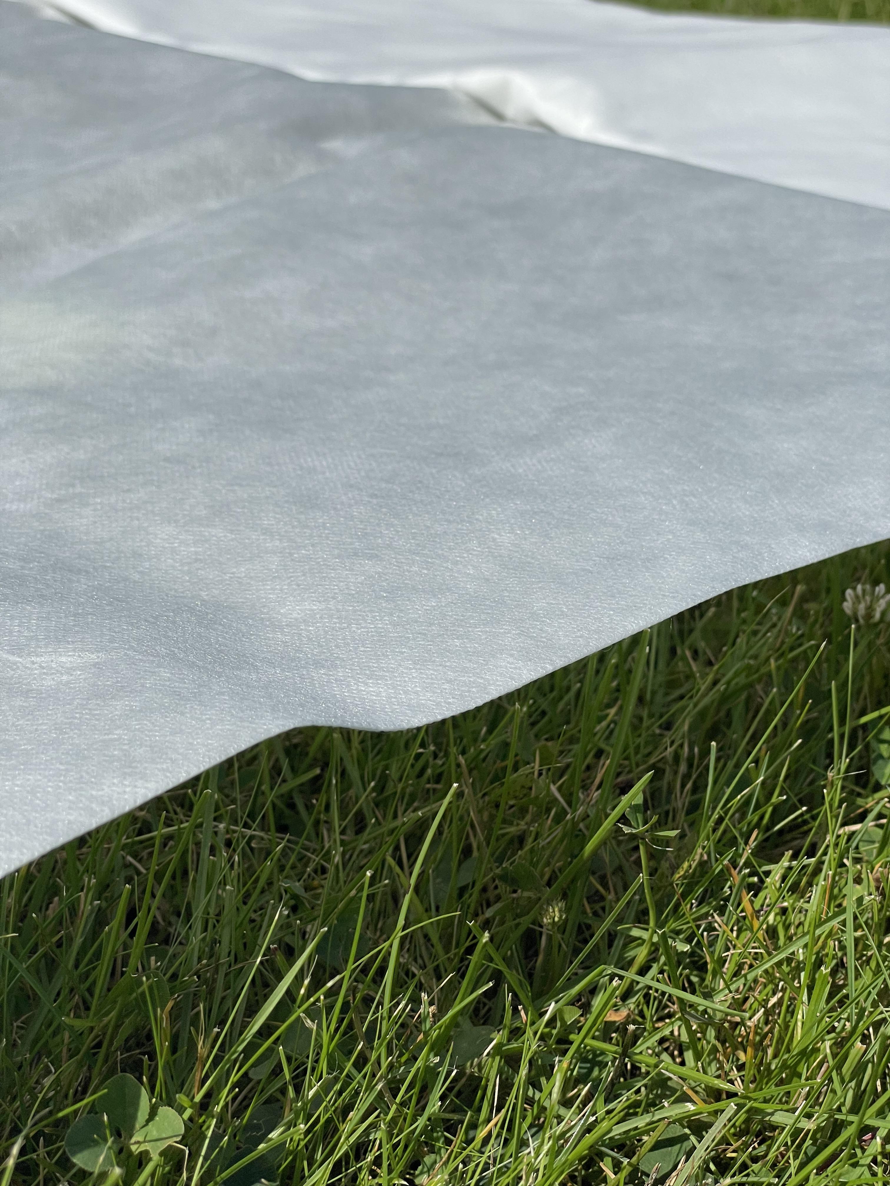 Агроволокно Biotol спанбонд 30 г/м2 3,2х10 м - фото 3 Агроволокно Biotol спанбонд 30 г/м2 3,2х10 м - фото 3