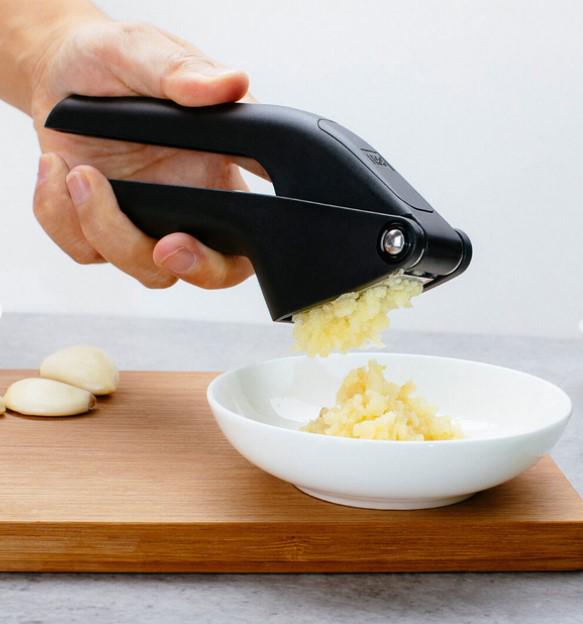 Пресс для чеснока HuoHou HU0067 Black (101003) - фото 3 Пресс для чеснока HuoHou HU0067 Black (101003) - фото 3