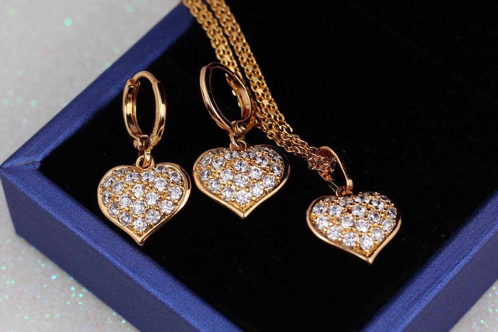 Набор серьги и кулон Xuping Jewelry Сердечки с камнями без цепи Золотистый (1266598965)