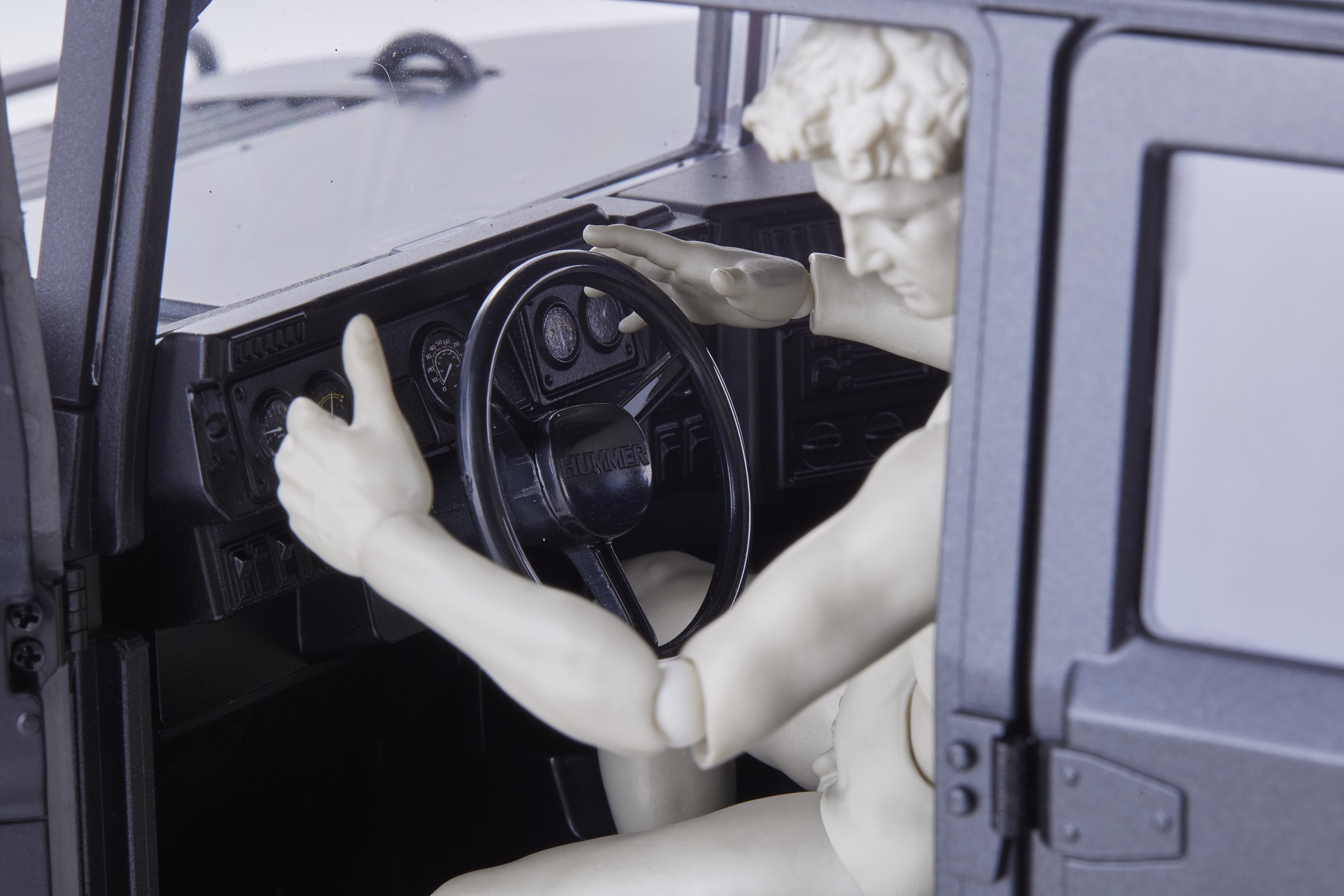 Машинка на радиоуправлении FMS 1:12 HUMMER RS Black - фото 13 Машинка на радиоуправлении FMS 1:12 HUMMER RS Black - фото 13