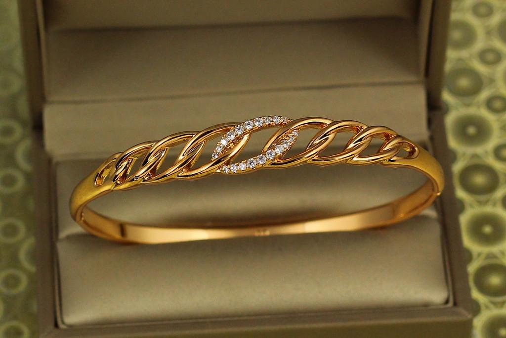 Браслет бенгл Xuping Jewelry Овалы друг в друге 60 мм на руку 17-19 см Золотистый (2461479862)