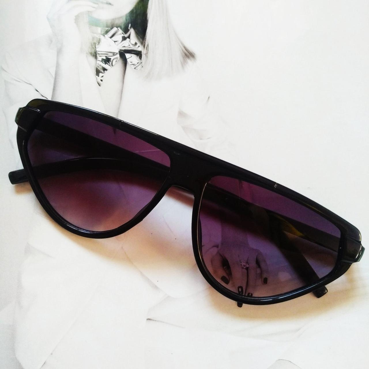 Солнцезащитные очки в стиле авиаторы Черный с оранжевым - фото 6 Солнцезащитные очки в стиле авиаторы Черный с оранжевым - фото 6