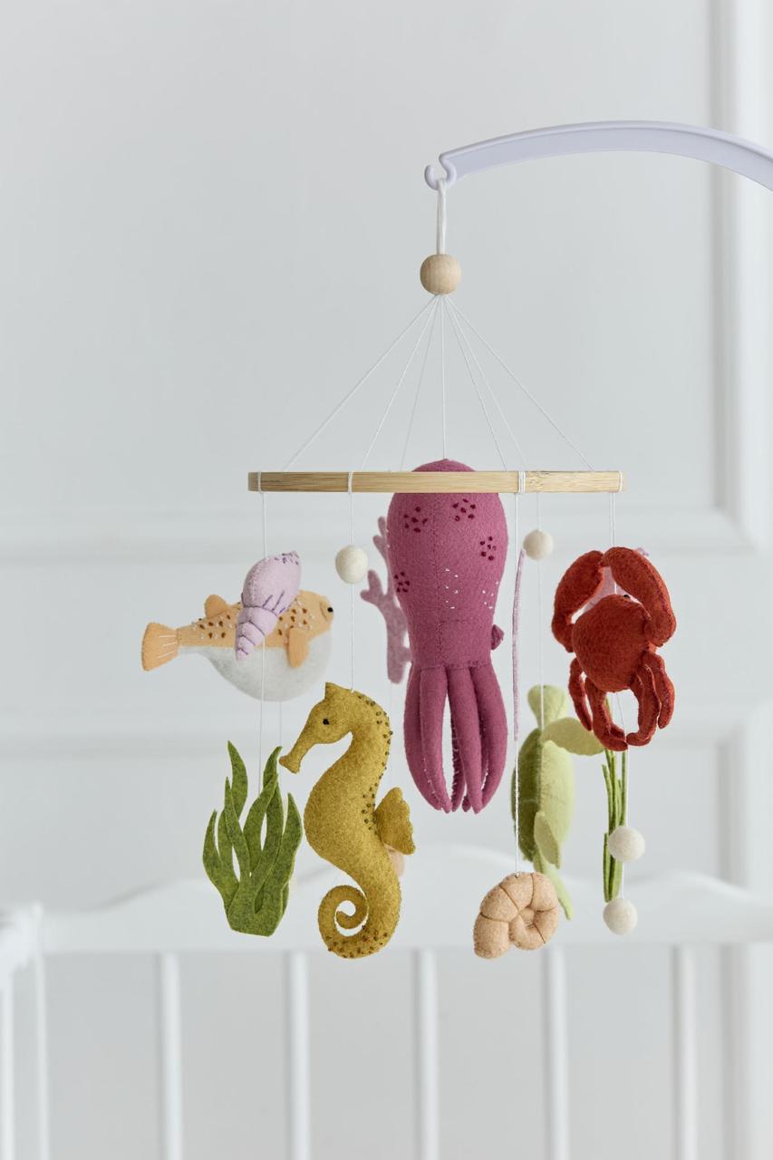 Мобиль детский WoollyFox Морской мир: осьминог/краб/морской конек/рыбка (27861194)