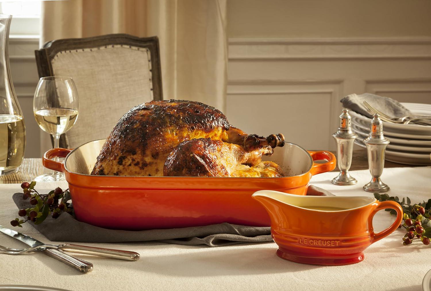 Форма для запекания Le Creuset Signature 33 см Volcanic (20184330902422) - фото 6 Форма для запекания Le Creuset Signature 33 см Volcanic (20184330902422) - фото 6