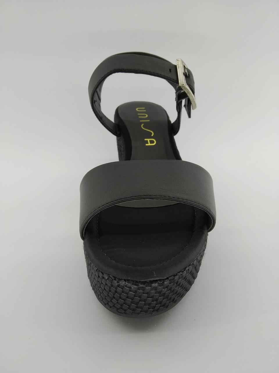 Босоніжки жіночі шкіряні на танкетці Unisa №039 р. 36/23 см Чорний (561626564) - фото 3 Босоніжки жіночі шкіряні на танкетці Unisa №039 р. 36/23 см Чорний (561626564) - фото 3