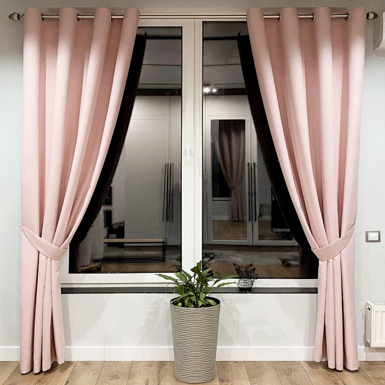 Штори на сірих люверсах з підхватами мікровелюр 150x250 см 2 шт. Світло-рожевий (5801097-МТ22/150-GR) - фото 1 Штори на сірих люверсах з підхватами мікровелюр 150x250 см 2 шт. Світло-рожевий (5801097-МТ22/150-GR) - фото 1